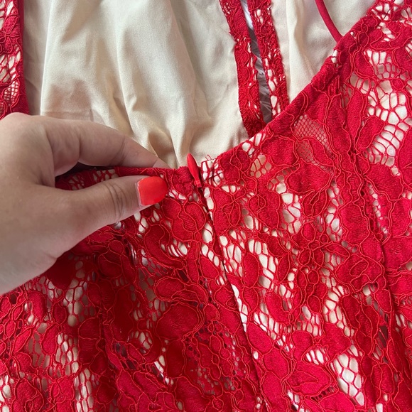 REVOLVE By the way Vivian Deep V mini red lace dress - Picture 4 of 4